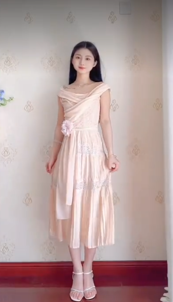 Robe de bal de princesse bustier à volants en satin long, robe de soirée C8117