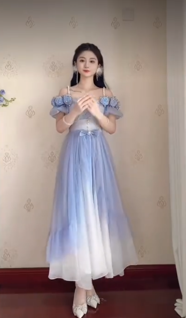 Robe de bal de princesse bustier à volants en satin long, robe de soirée C8117