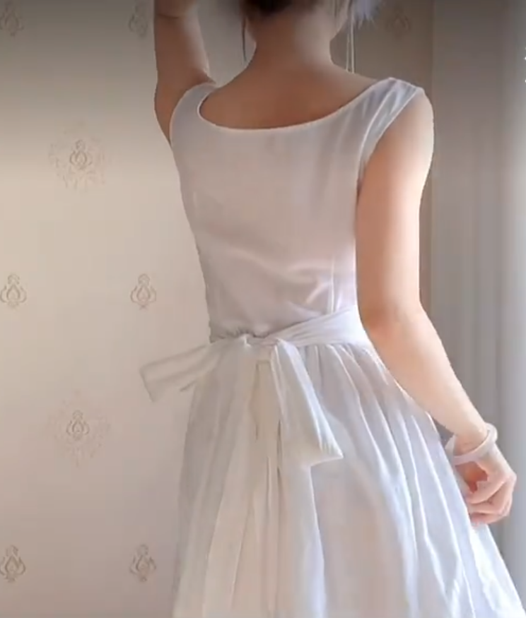 Robe de bal de princesse bustier à volants en satin long, robe de soirée C8117