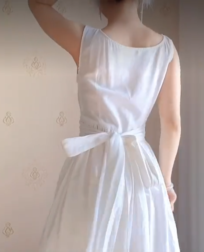 Robe de bal de princesse bustier à volants en satin long, robe de soirée C8117