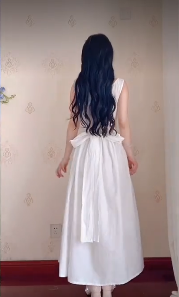 Robe de bal de princesse bustier à volants en satin long, robe de soirée C8117