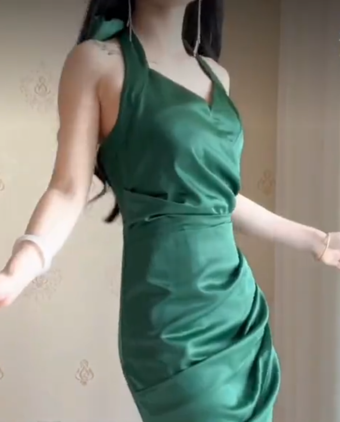 Robe de bal de princesse bustier à volants en satin long, robe de soirée C8117