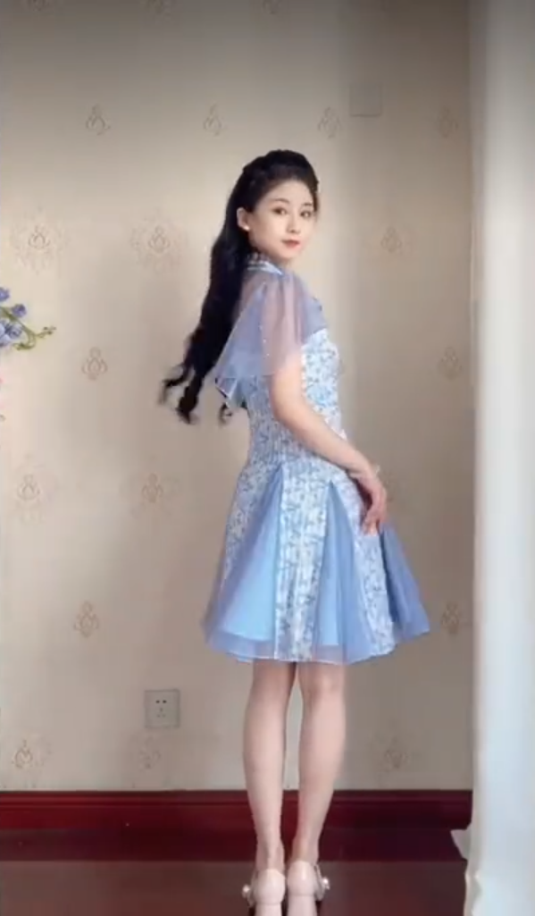 Mini robe de soirée en satin, sans bretelles, sans manches, ligne a, simple, C899