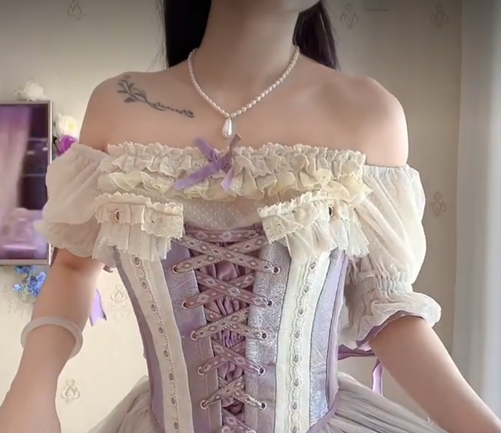 Robe de bal de princesse bustier à volants en satin long, robe de soirée C8117