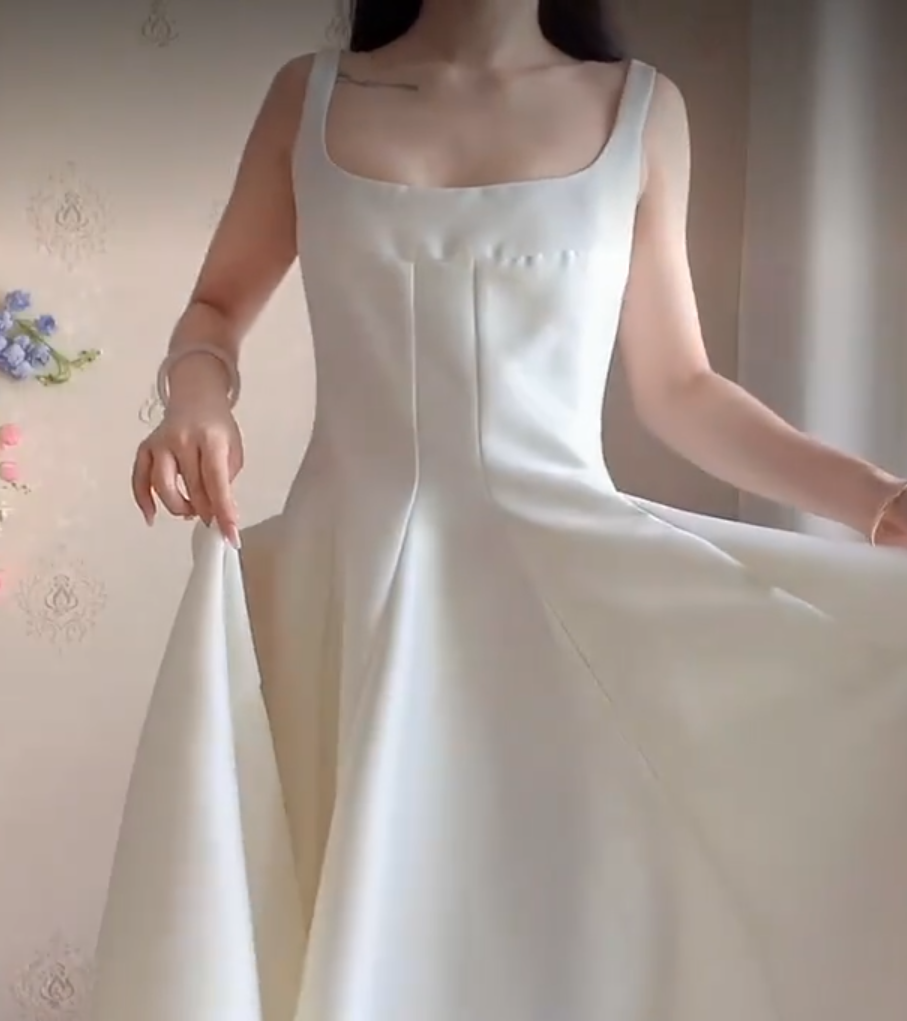 Robe de bal de princesse bustier à volants en satin long, robe de soirée C8117