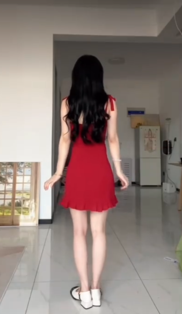 Mini robe de soirée en satin, sans bretelles, sans manches, ligne a, simple, C899