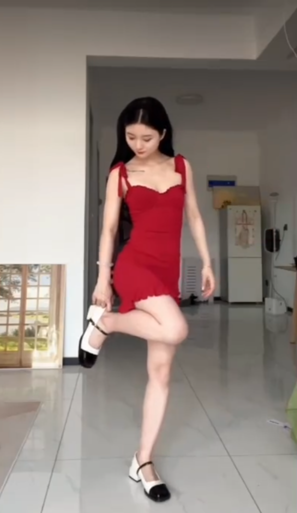Mini robe de soirée en satin, sans bretelles, sans manches, ligne a, simple, C899