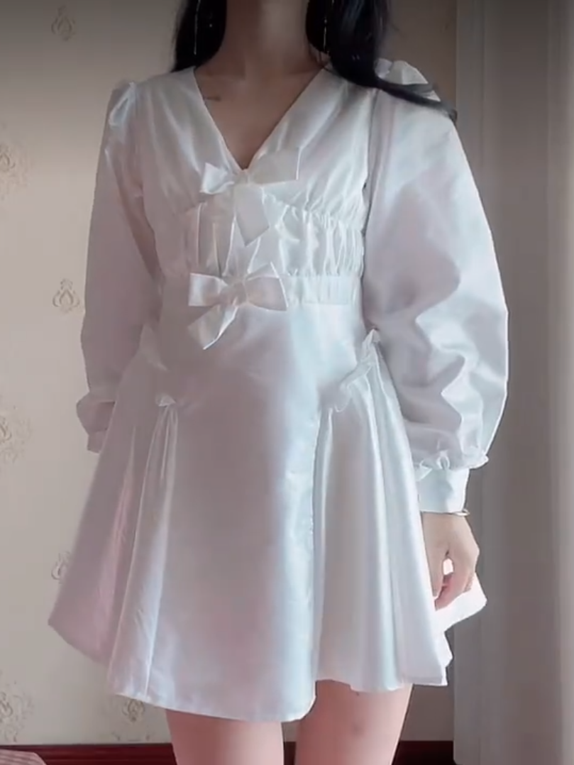 Uique V Neck White Homecoming Dress Long Sleeve Bows A-Line Birthday Dress C8248
