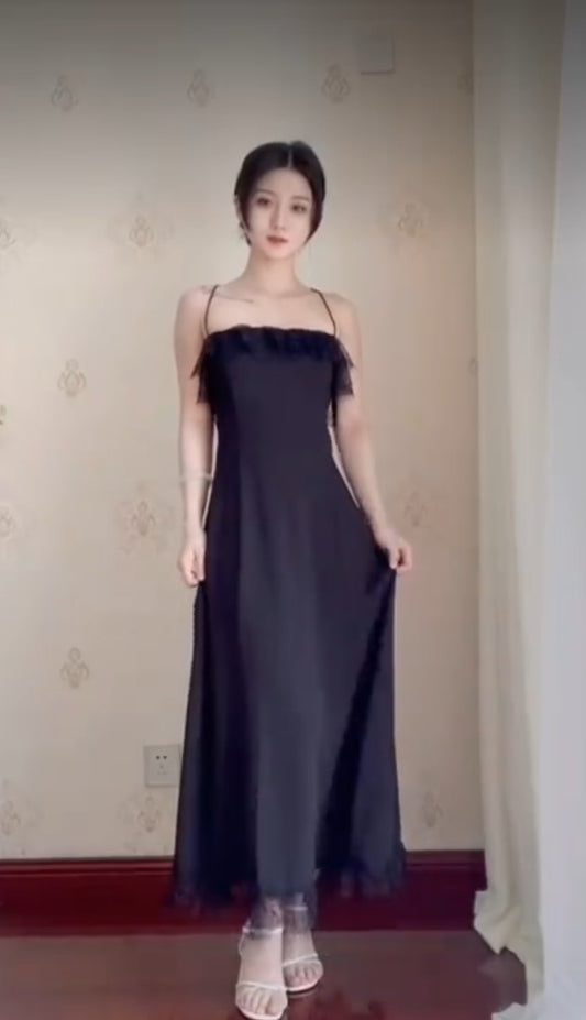 Vintage Spaghetti Straps Black Prom Dress Ruffles Lace A-Line Evening Dress C8251
