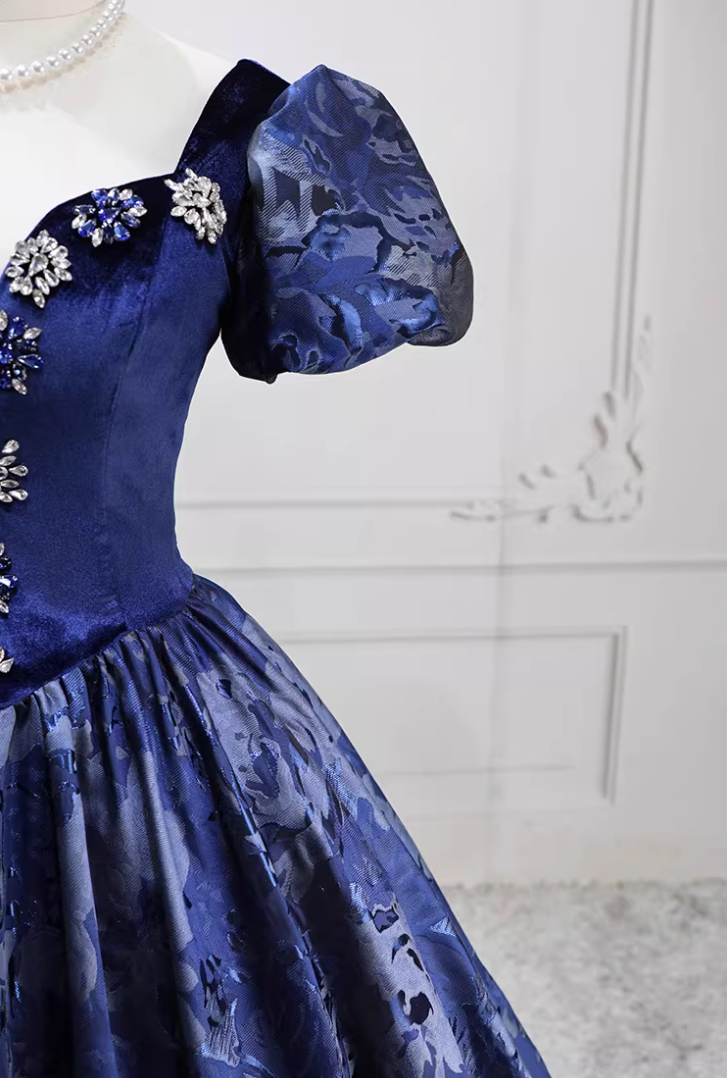 Elegant Short Sleeve Blue Ball Gown Beaded Sweet 16 Dresses C8255