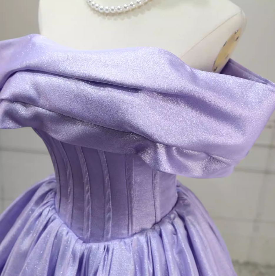Jolie robe de bal en tulle à décolleté en cœur et longues couches rouges pour les robes de bal Sweet 16 C3210