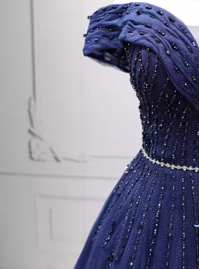Jolie robe de bal en tulle à décolleté en cœur et longues couches rouges pour les robes de bal Sweet 16 C3210