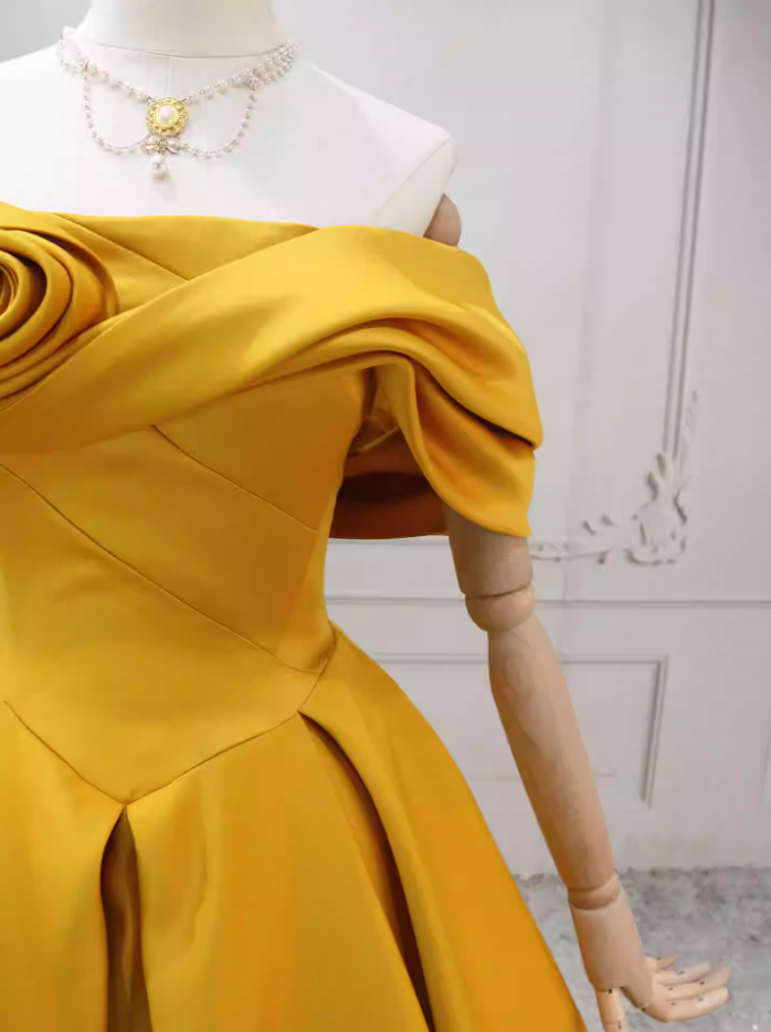 Jolie robe de bal en tulle à décolleté en cœur et longues couches rouges pour les robes de bal Sweet 16 C3210