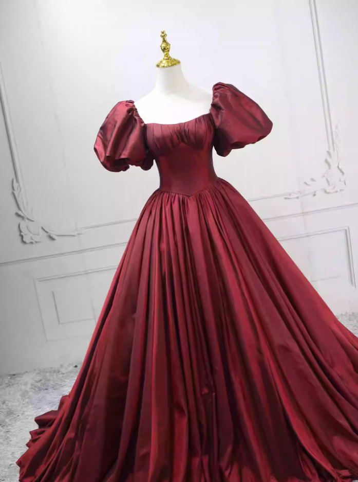 Classical Short Sleeve Red Ball Gown Square Neck Satin Sweet 16 Dresses C8283