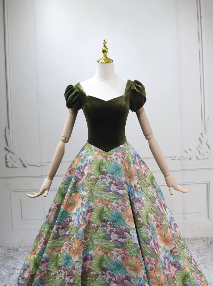 Fashion Dark Green Short Sleeve Ball Gown Short Sleeve Floral Sweet 16 Dresses C8291