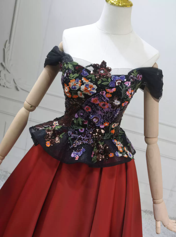 Sleek Off-the-Shoulder Red Ball Gown Floral Sequins Sweet 16 Dresses C8292