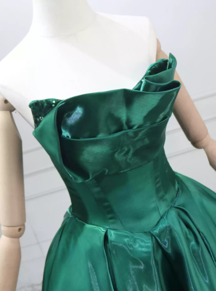 Alluring Strapless Green Ball Gown Satin Sweet 16 Dresses C8294