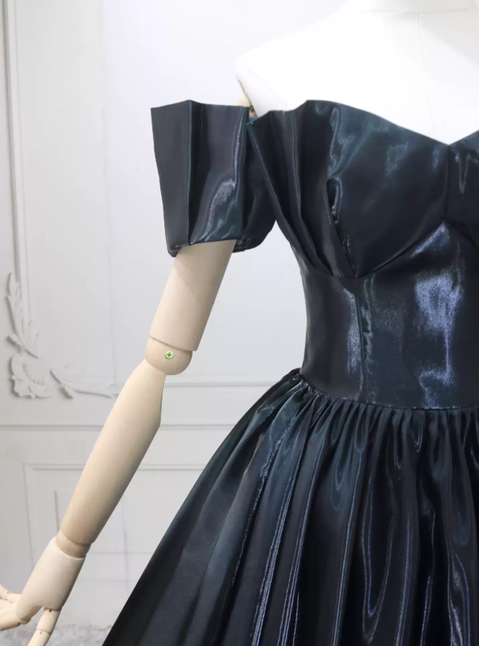 Jolie robe de bal en tulle à décolleté en cœur et longues couches rouges pour les robes de bal Sweet 16 C3210