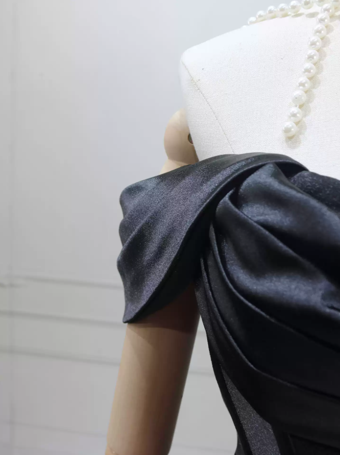 Robe de bal de princesse bustier à volants en satin long, robe de soirée C8117