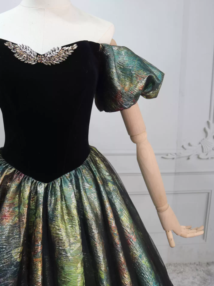 Jolie robe de bal en tulle à décolleté en cœur et longues couches rouges pour les robes de bal Sweet 16 C3210
