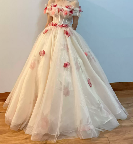Trendy Off-the-Shoulder Ivory Ball Gown Appliques Tulle Sweet 16 Dresses C8307