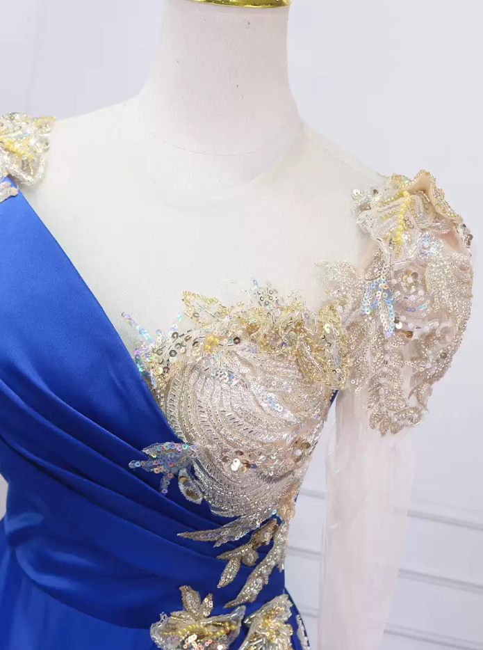 Trendy Illusion Neck Blue Ball Gown Sequins Long Sleeve Sweet 16 Dresses C8313
