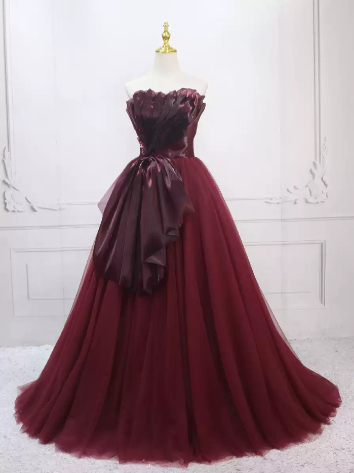 Alluring Burgundy Ball Gown Strapless Tulle Sweet 16 Dresses C8314