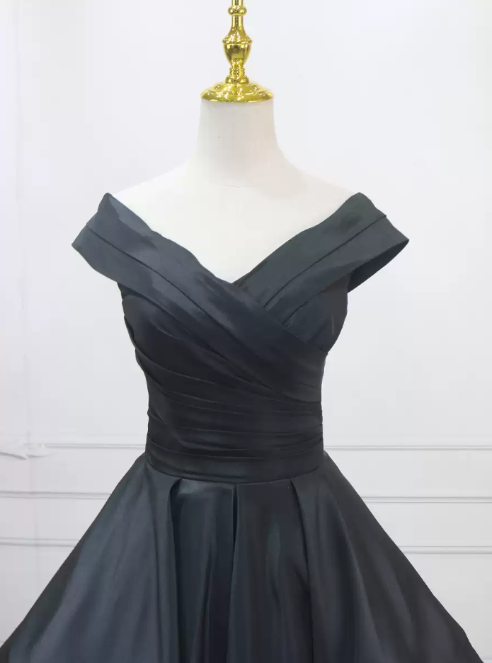 Jolie robe de bal en tulle à décolleté en cœur et longues couches rouges pour les robes de bal Sweet 16 C3210