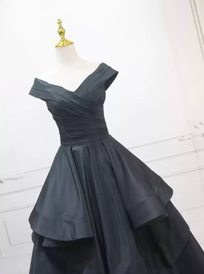 Jolie robe de bal en tulle à décolleté en cœur et longues couches rouges pour les robes de bal Sweet 16 C3210