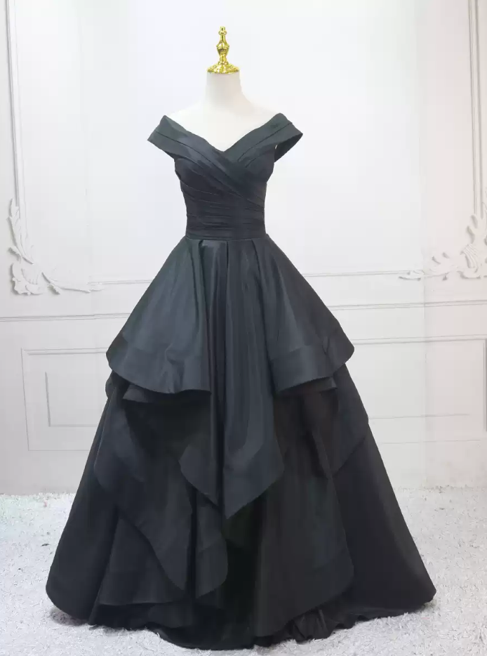 Jolie robe de bal en tulle à décolleté en cœur et longues couches rouges pour les robes de bal Sweet 16 C3210