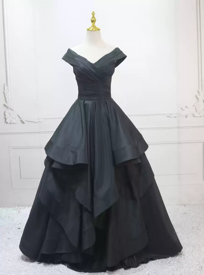 Jolie robe de bal en tulle à décolleté en cœur et longues couches rouges pour les robes de bal Sweet 16 C3210