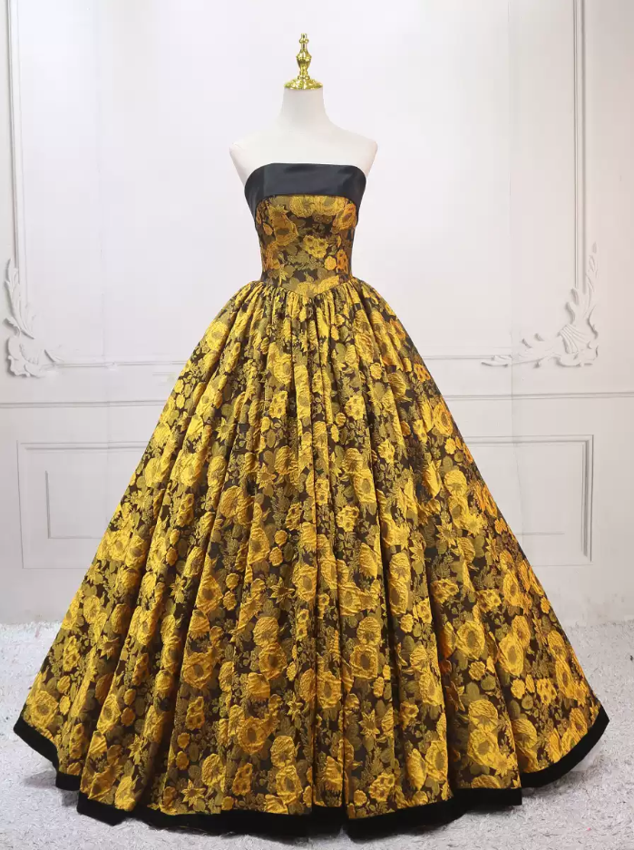 Jolie robe de bal en tulle à décolleté en cœur et longues couches rouges pour les robes de bal Sweet 16 C3210