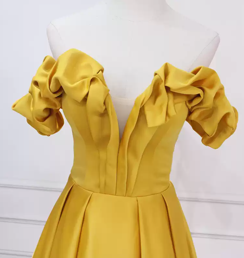 Jolie robe de bal en tulle à décolleté en cœur et longues couches rouges pour les robes de bal Sweet 16 C3210