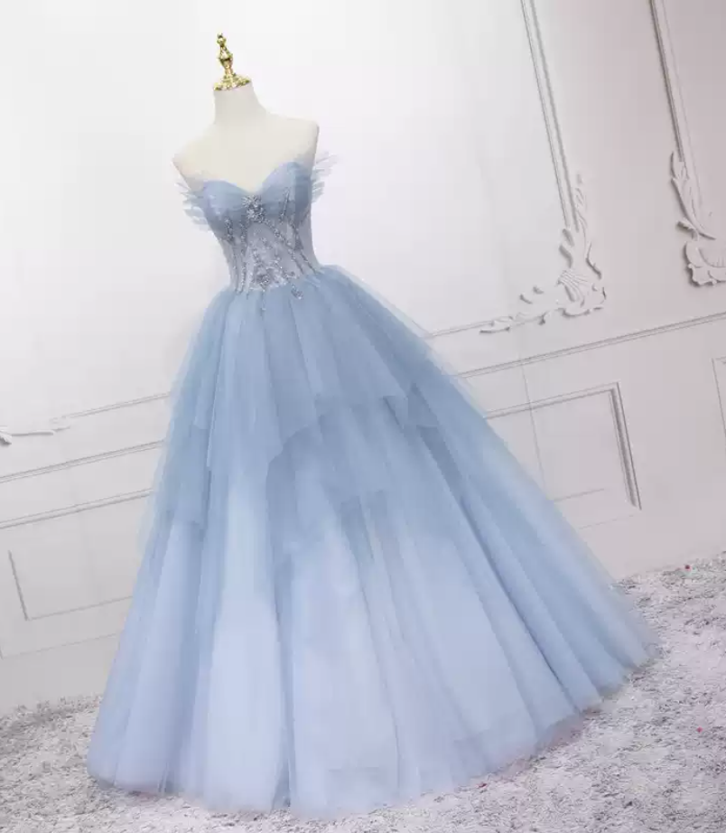 Jolie robe de bal en tulle à décolleté en cœur et longues couches rouges pour les robes de bal Sweet 16 C3210