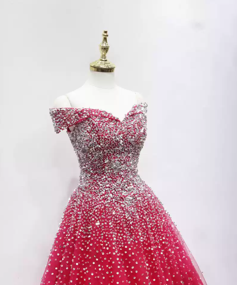 Jolie robe de bal en tulle à décolleté en cœur et longues couches rouges pour les robes de bal Sweet 16 C3210