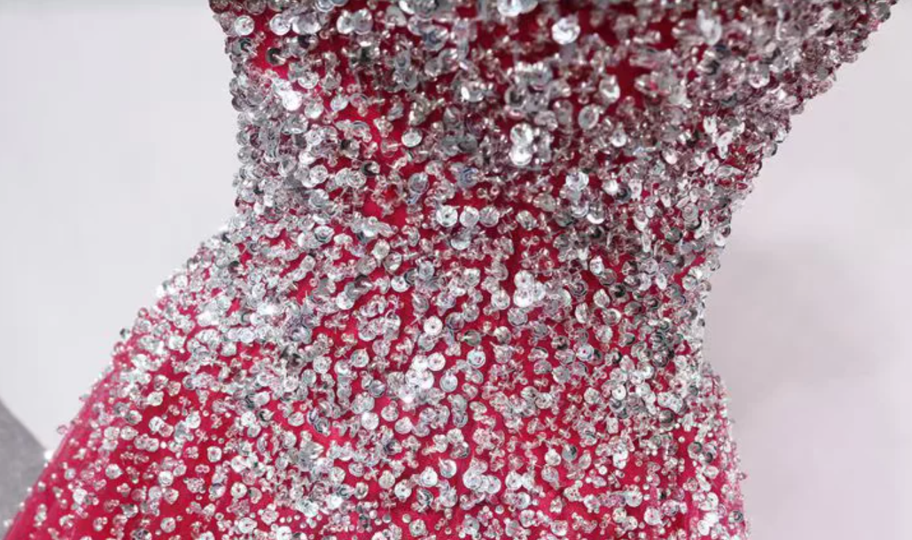 Jolie robe de bal en tulle à décolleté en cœur et longues couches rouges pour les robes de bal Sweet 16 C3210