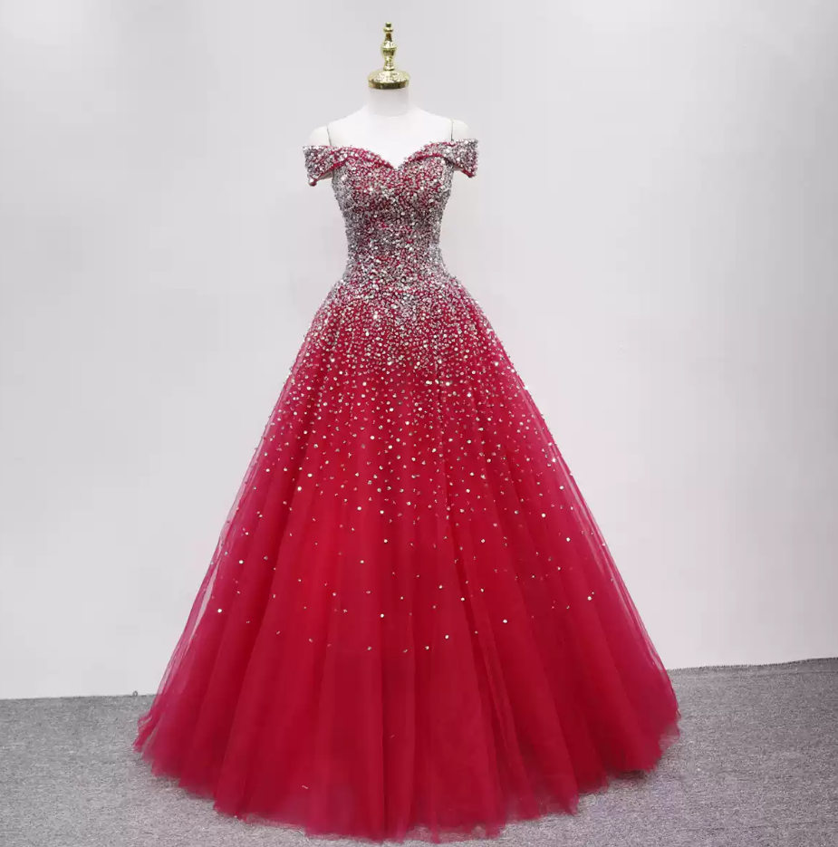 Jolie robe de bal en tulle à décolleté en cœur et longues couches rouges pour les robes de bal Sweet 16 C3210