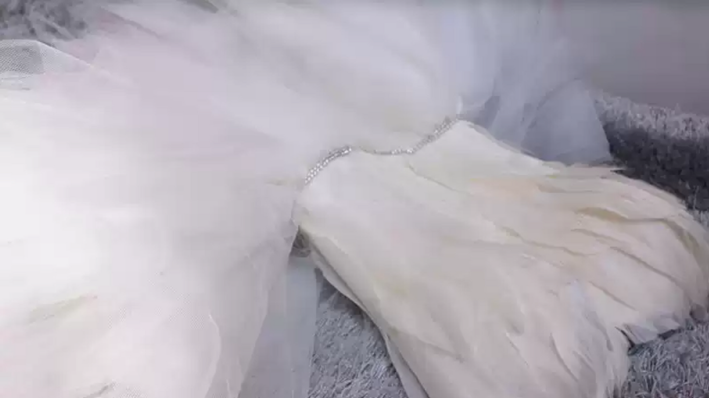 Mini robe de soirée en satin, sans bretelles, sans manches, ligne a, simple, C899