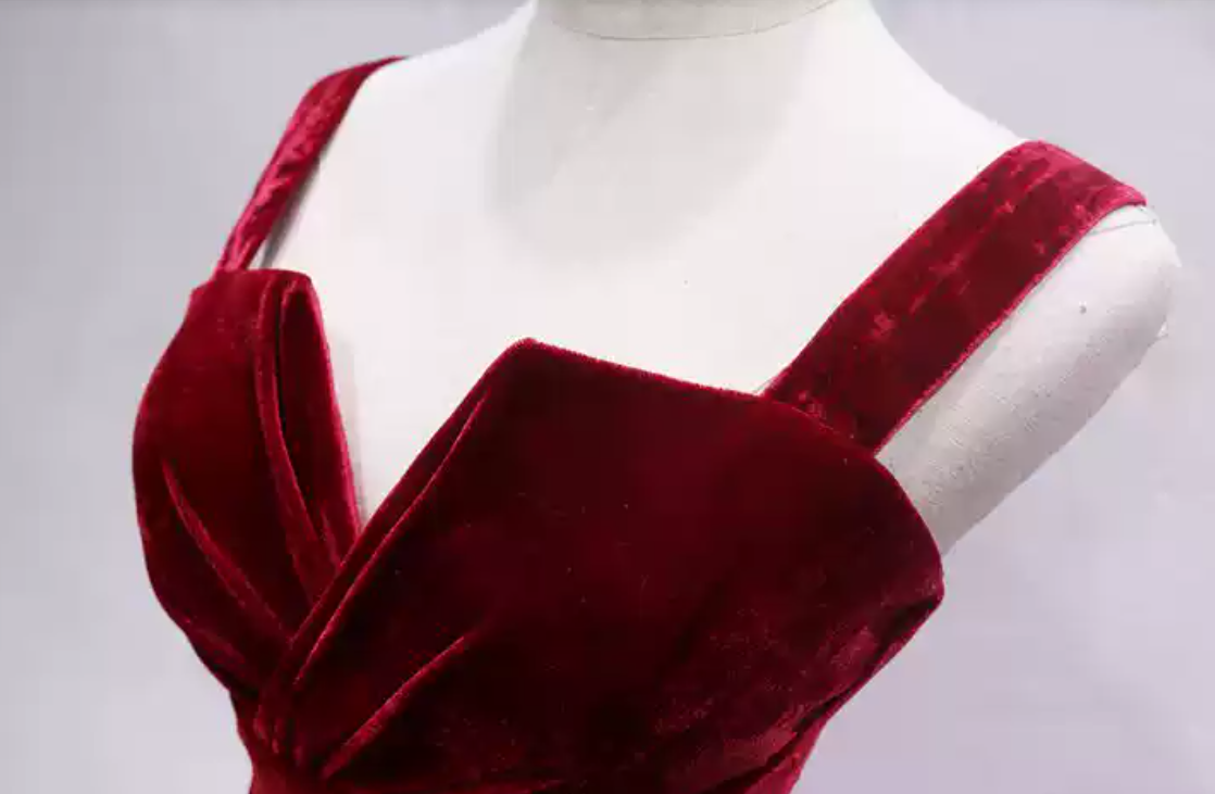 Romantic Spaghetti Straps Red Prom Dress Sequins Velvet A-Line Formal Dress C8346