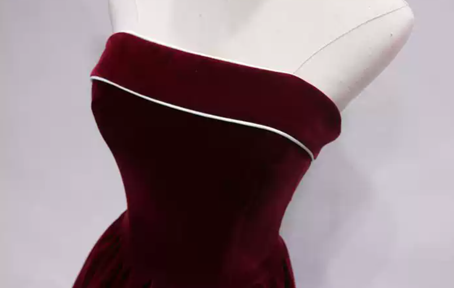 Robe de bal de princesse bustier à volants en satin long, robe de soirée C8117