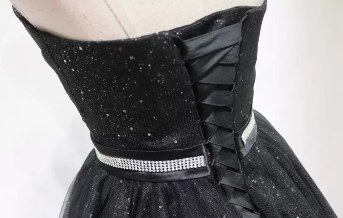 Charming Strapless Black Homecoming Dress Sequins A-Line Tulle Birthday Dress C8351