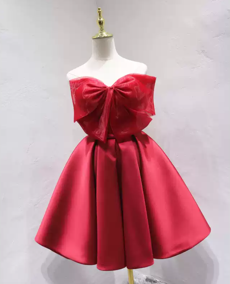 Simple Strapless Red Homecoming Dress A-Line Satin Birthday Dress C8353