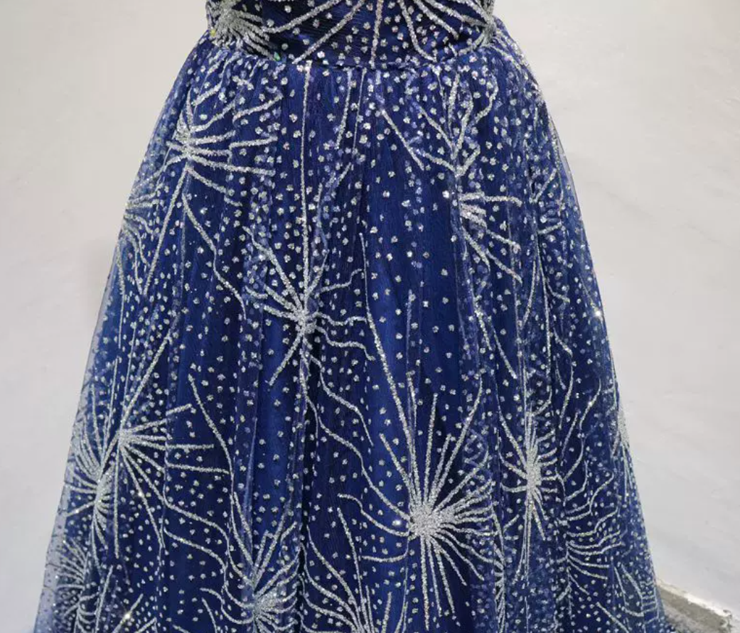 Jolie robe de bal en tulle à décolleté en cœur et longues couches rouges pour les robes de bal Sweet 16 C3210