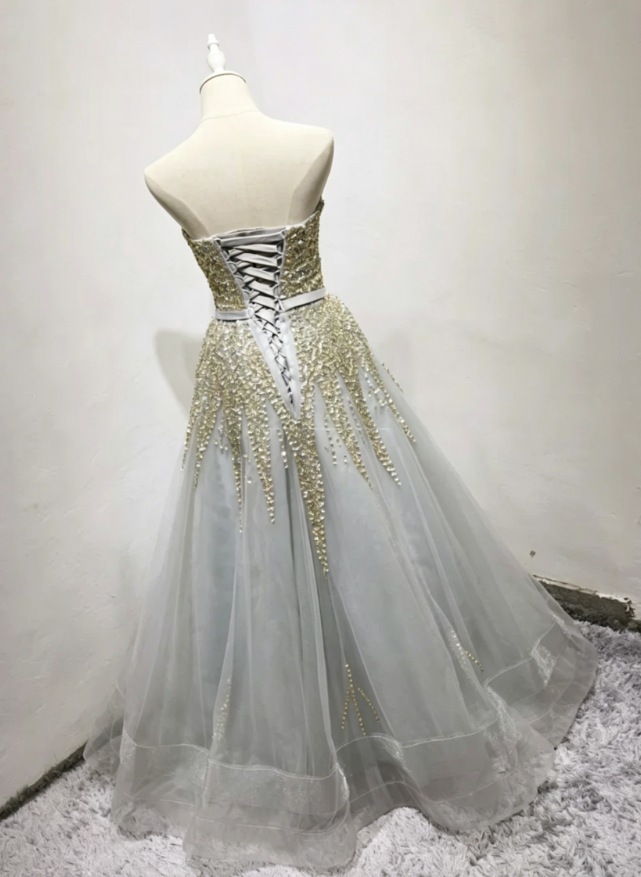 Jolie robe de bal en tulle à décolleté en cœur et longues couches rouges pour les robes de bal Sweet 16 C3210