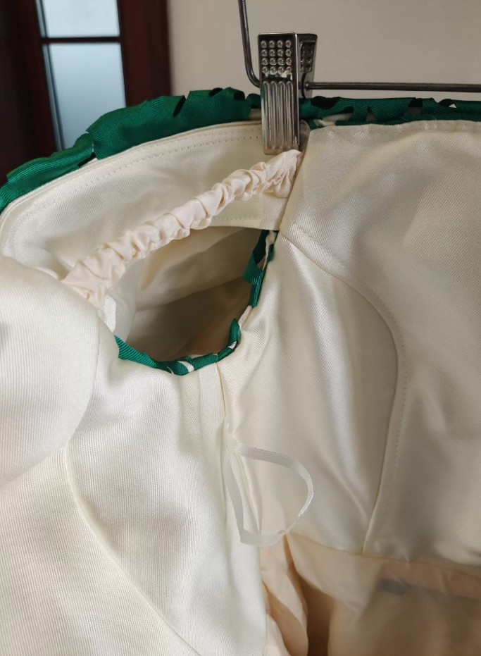 Mini robe de soirée en satin, sans bretelles, sans manches, ligne a, simple, C899