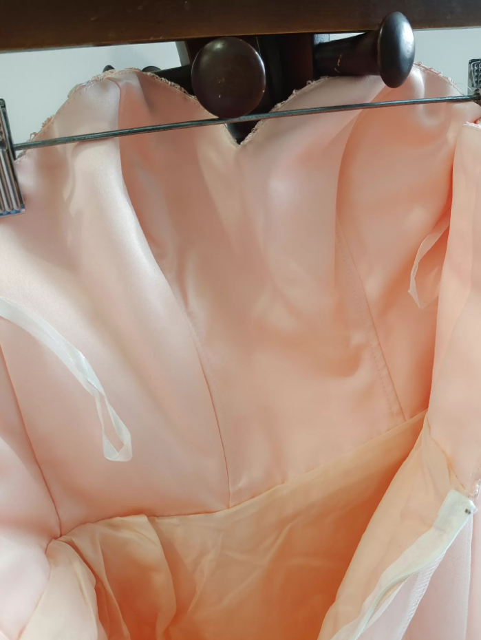 Mini robe de soirée en satin, sans bretelles, sans manches, ligne a, simple, C899