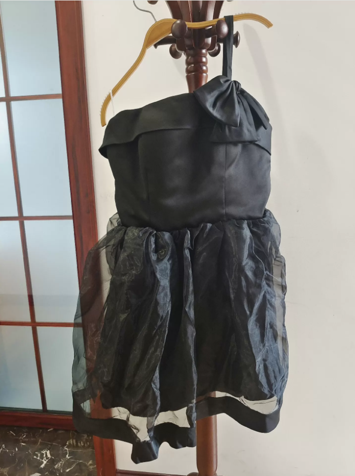 Mini robe de soirée en satin, sans bretelles, sans manches, ligne a, simple, C899