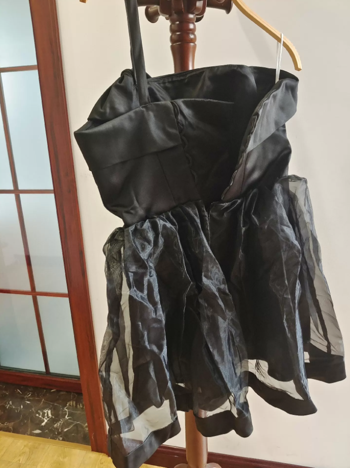 Mini robe de soirée en satin, sans bretelles, sans manches, ligne a, simple, C899