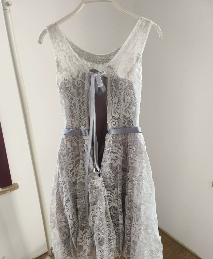 Mini robe de soirée en satin, sans bretelles, sans manches, ligne a, simple, C899