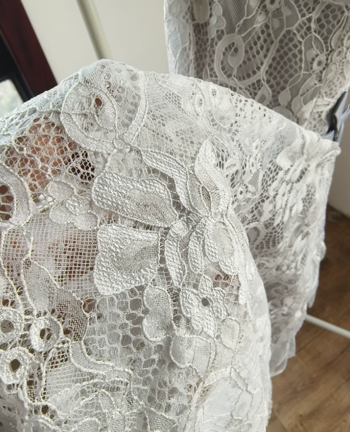 Mini robe de soirée en satin, sans bretelles, sans manches, ligne a, simple, C899